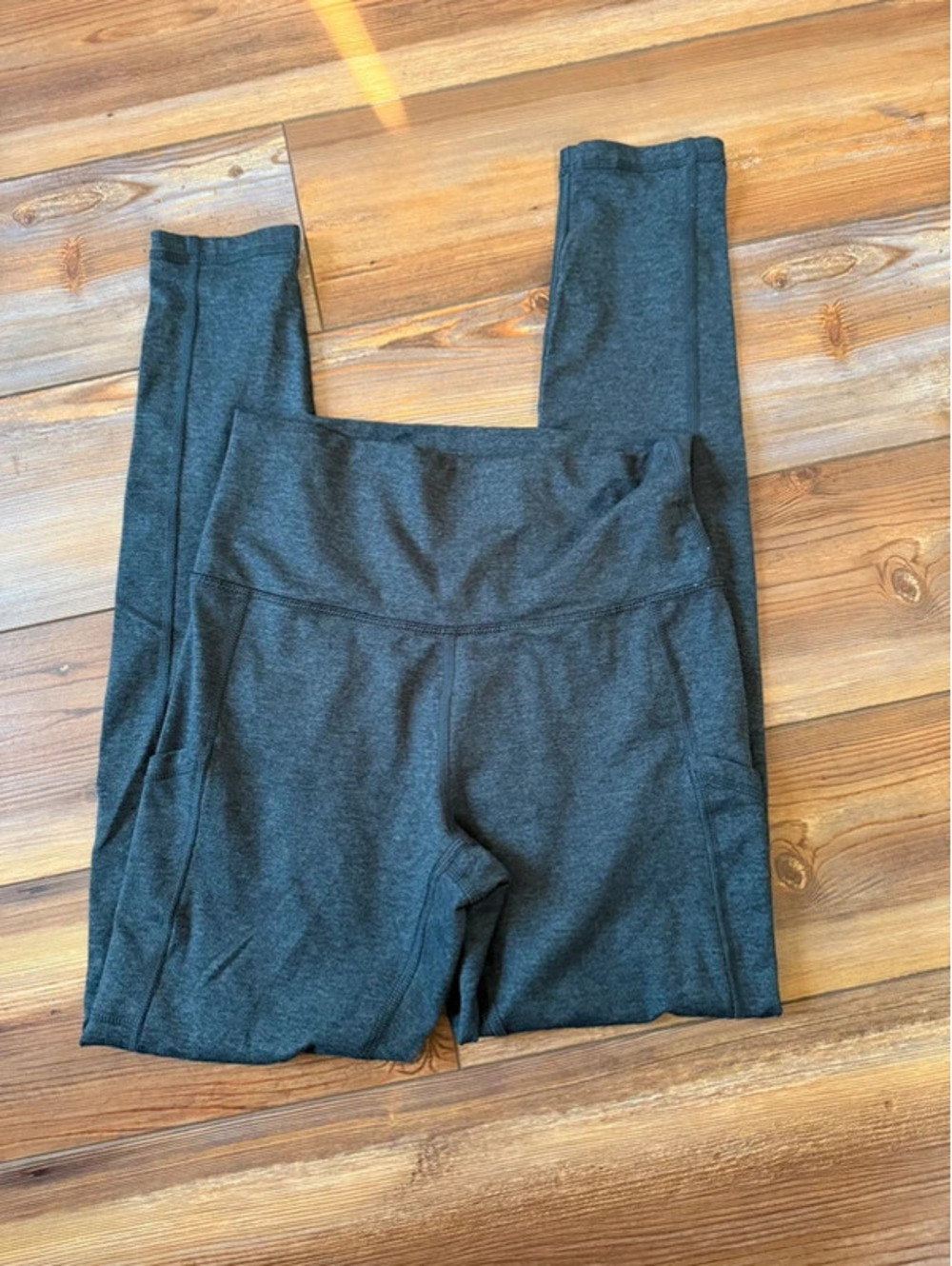 Aerie offline grey leggings size medium